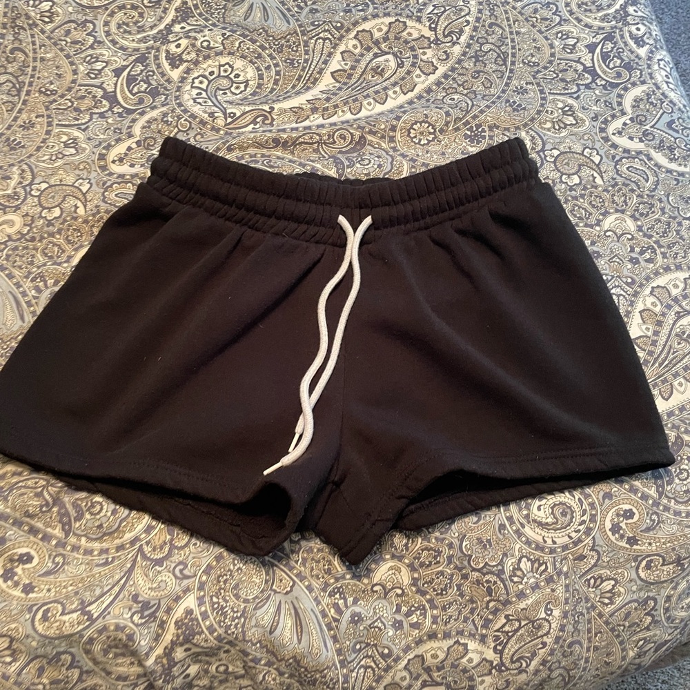 Comfy around the house black shorts large